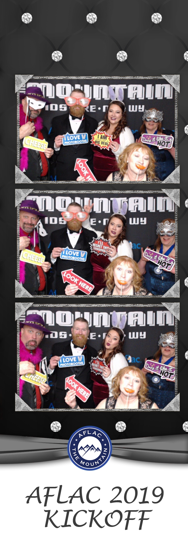 AFLAC 2019 KICKOFF | View more photos from the event at gallery.photoboothbillings.com/u/PhotoBoothBillings/AFLAC-2019-KICKOFF